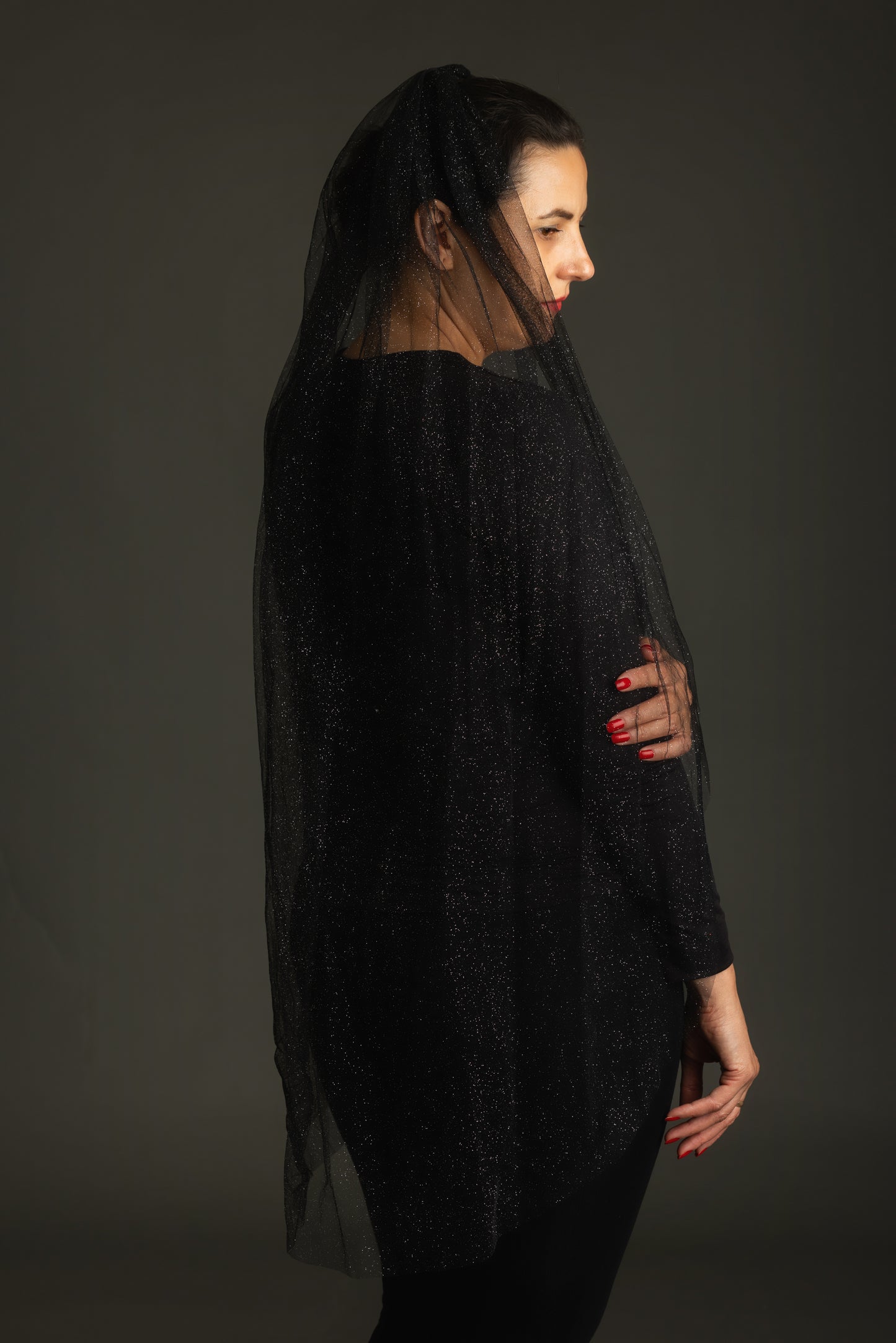 2132 Black
